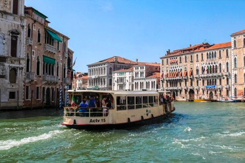 Viajar con niños a Venecia